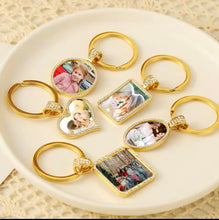 Load image into Gallery viewer, Photo Keychain